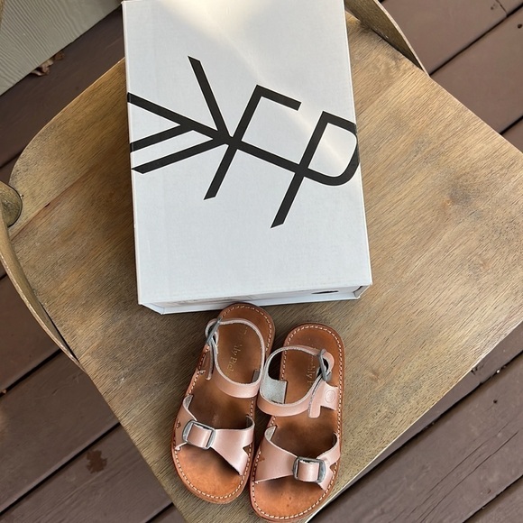 Freshly Picked Rose Gold Carmel Sandal - Picture 6 of 9